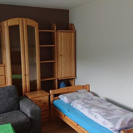 Gonnern Ferienwohnung Angelburg - Marburg Biedenkopf Mit Balkon Und Badewanne מראה חיצוני תמונה