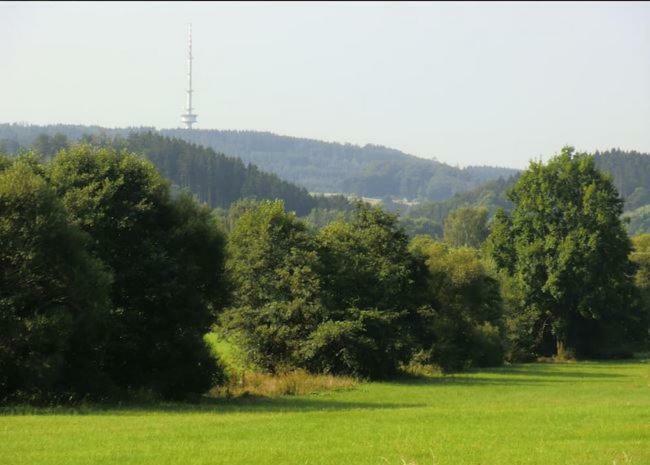 Gonnern Ferienwohnung Angelburg - Marburg Biedenkopf Mit Balkon Und Badewanne מראה חיצוני תמונה